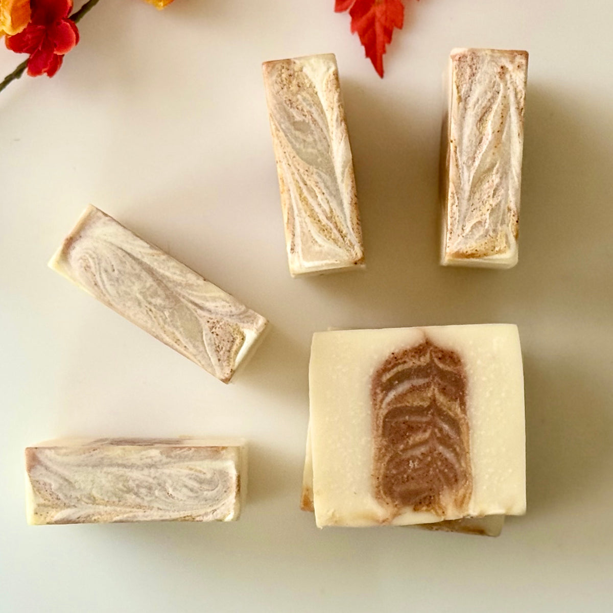 October Morning | Cypress • Cedarwood • Chamomile • Spearmint